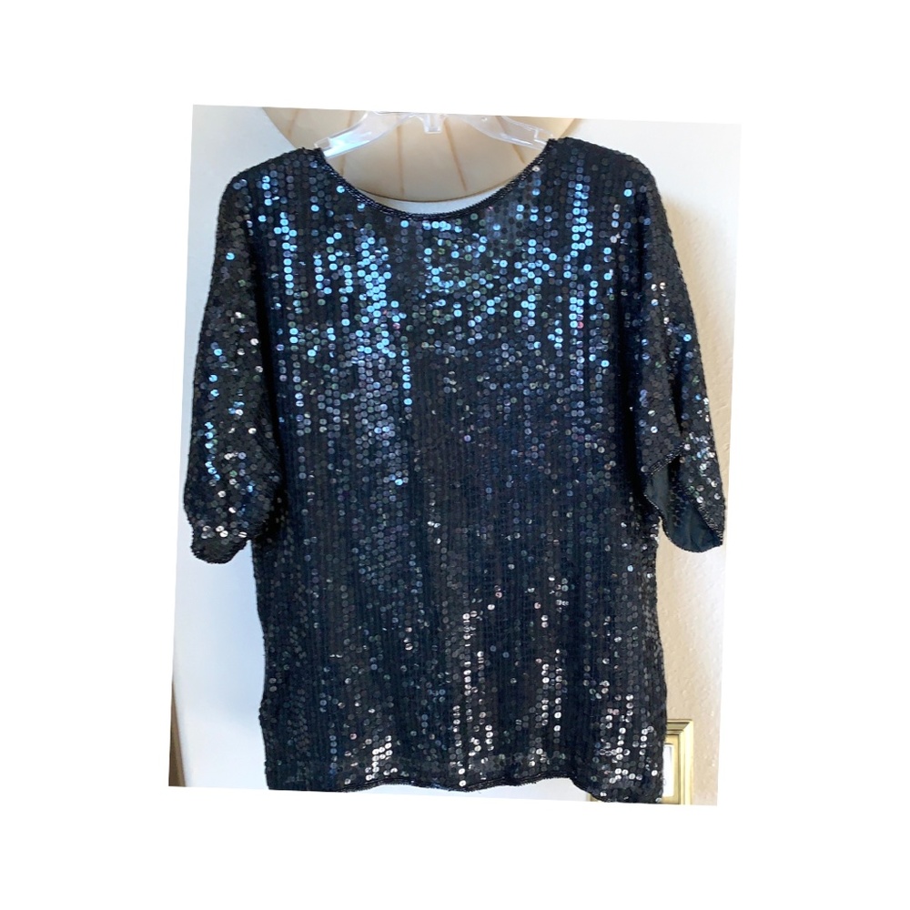 SILK SEQUINED Pull Over Top - Picture 6 of 6